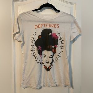 Ladies Deftones tee